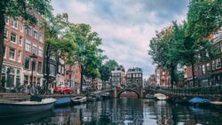 Wil je gaan wonen in Amsterdam? Lees hier meer